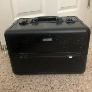 sephora snakeskin makeup case